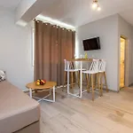 아파트호텔 Aldebaran Homes