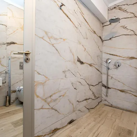 Aldebaran Homes 3* Лименария