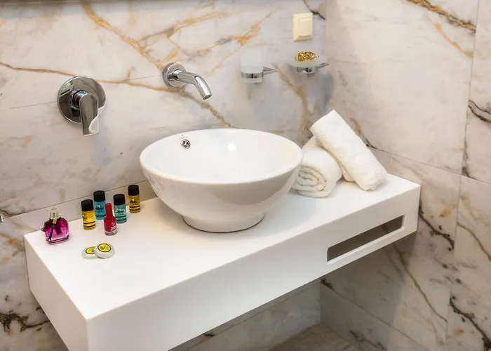 Aldebaran Homes شقة فندقية يميناريا