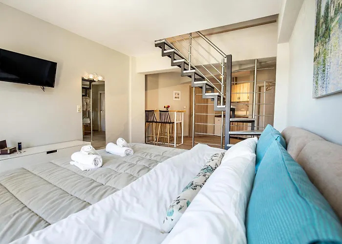 Aldebaran Homes 3* يميناريا