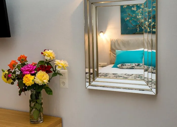 Aldebaran Homes يميناريا