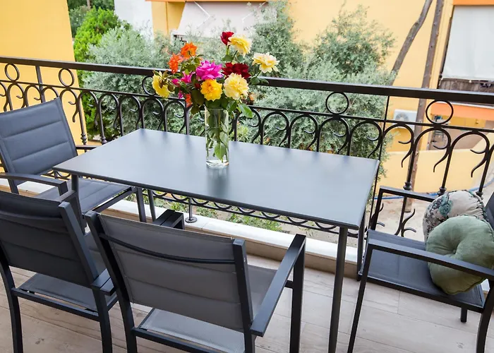 Aldebaran Homes يميناريا