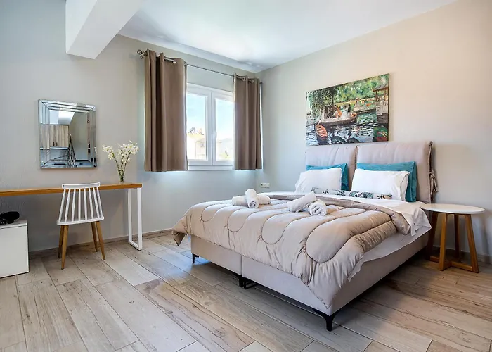 Aparthotel Aldebaran Homes 3*